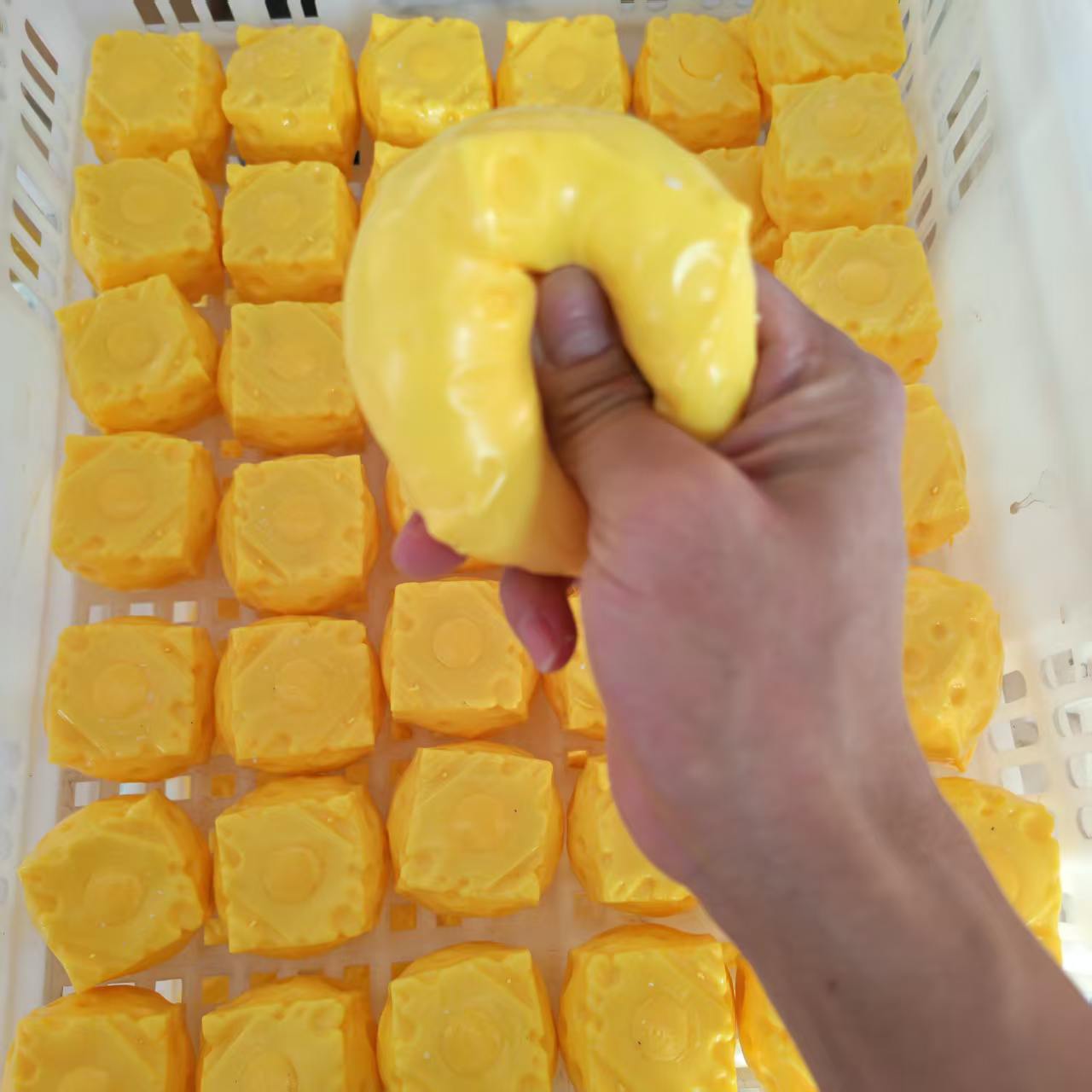 Knusprige Mini-Käse-Handgemach – Building Block Mini Bewertung und Preis